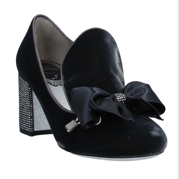 Rene Caovilla Crystal Velvet Shoes - Picture 3 of 6